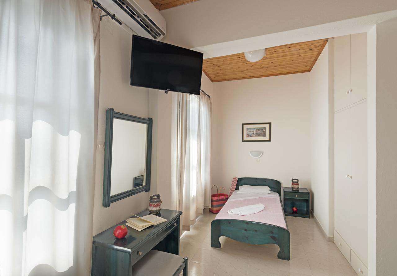 Astynea Hotel Astypalaia Exterior photo